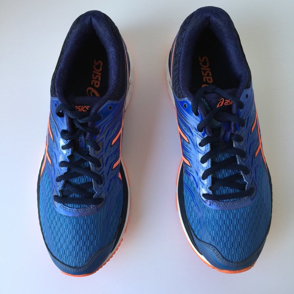 Asics GT2000 Womens Size 8